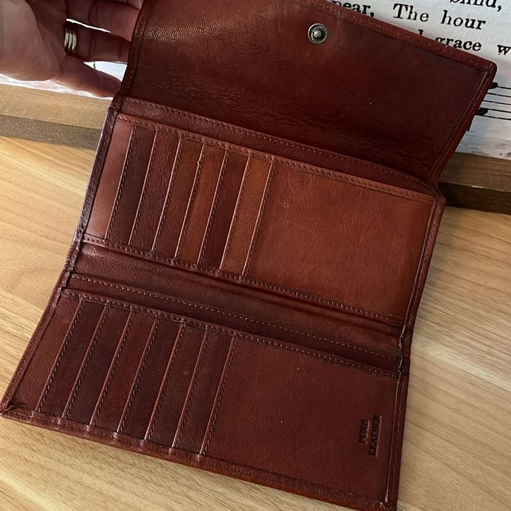 Spikes and Sparrow Brown Leather Wallet